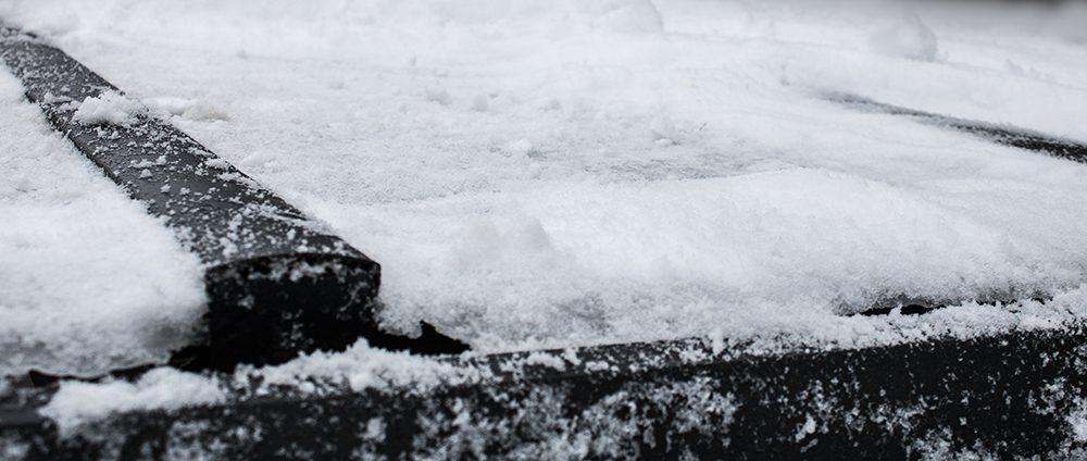 Dran denken: Schnee vom Terrassendach entfernen