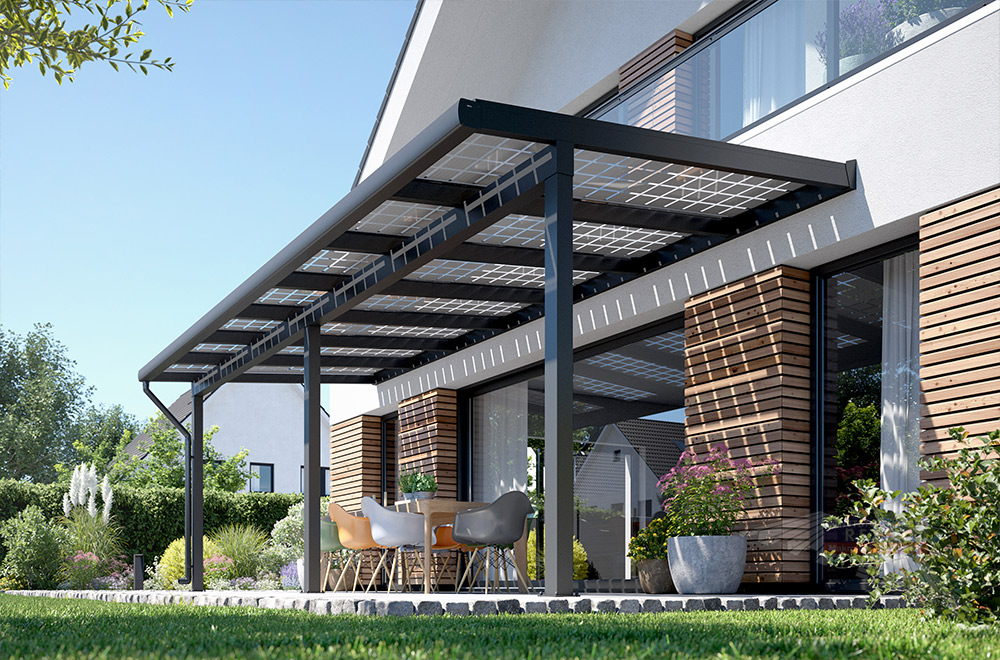 REXOsolar® "Classic": Alu-Terrassendach mit Solarzellen im klassischen Design.