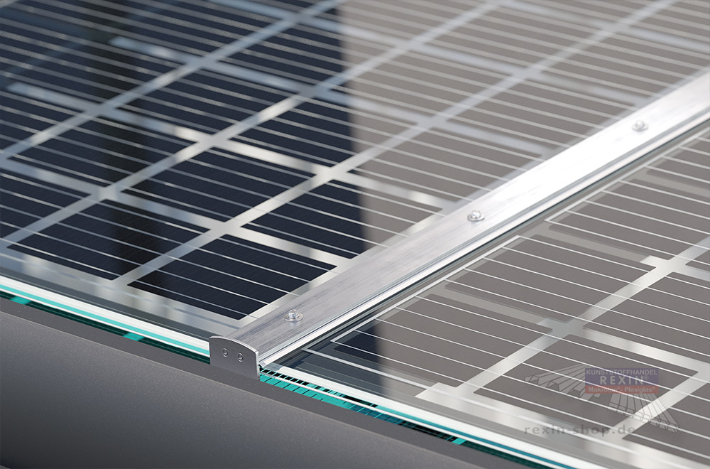 Photovoltaik-Elemente für das Terrassendach: eigenen, nachhaltigen Strom auf der Terrasse  produzieren.